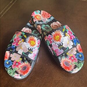 Johnny Was Floral Slide